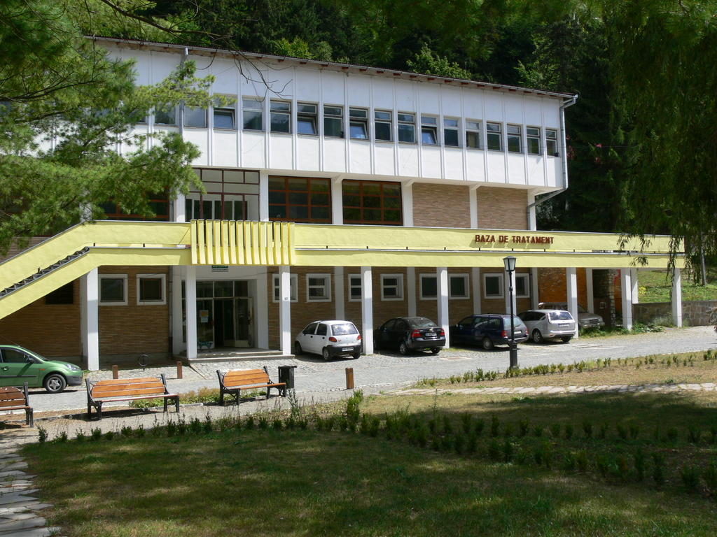Hotel Tusnad 伯伊莱图什纳德 外观 照片